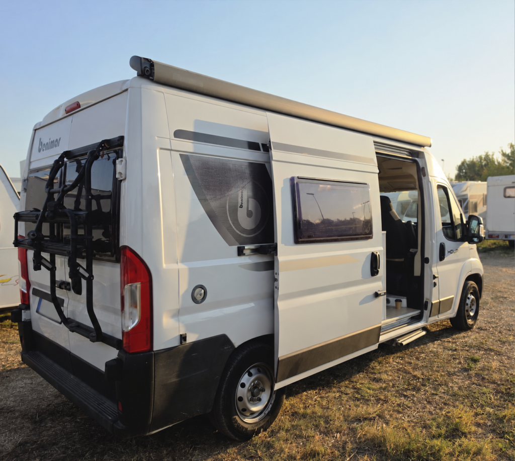 Camper Benimar Benivan 140 UP · foto real del vehicle en venda