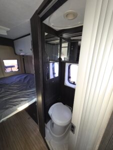 Camper · bany · foto real del vehicle en venda