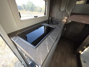 Perfilada · cuina · foto real del vehicle en venda