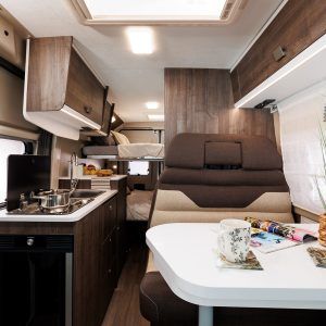 Interior Autocaravana Camper Plus