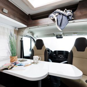 Interior Autocaravana Camper Plus